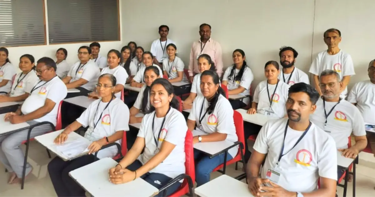 Our yoga class students image 11