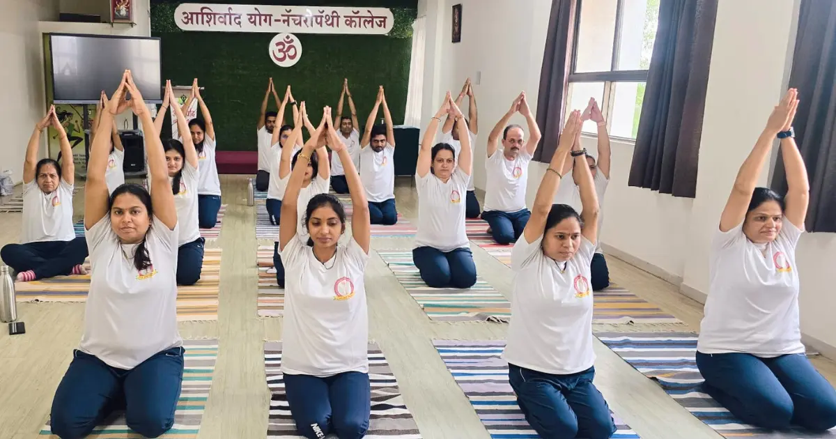 Our yoga class students image 5