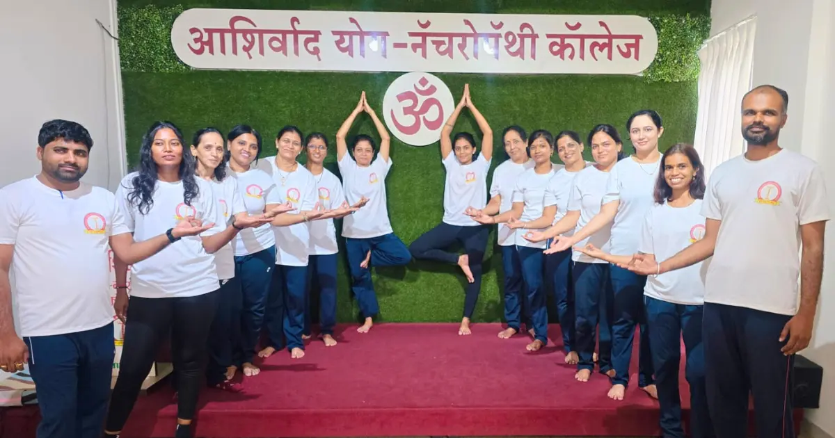 Our yoga class students image 8